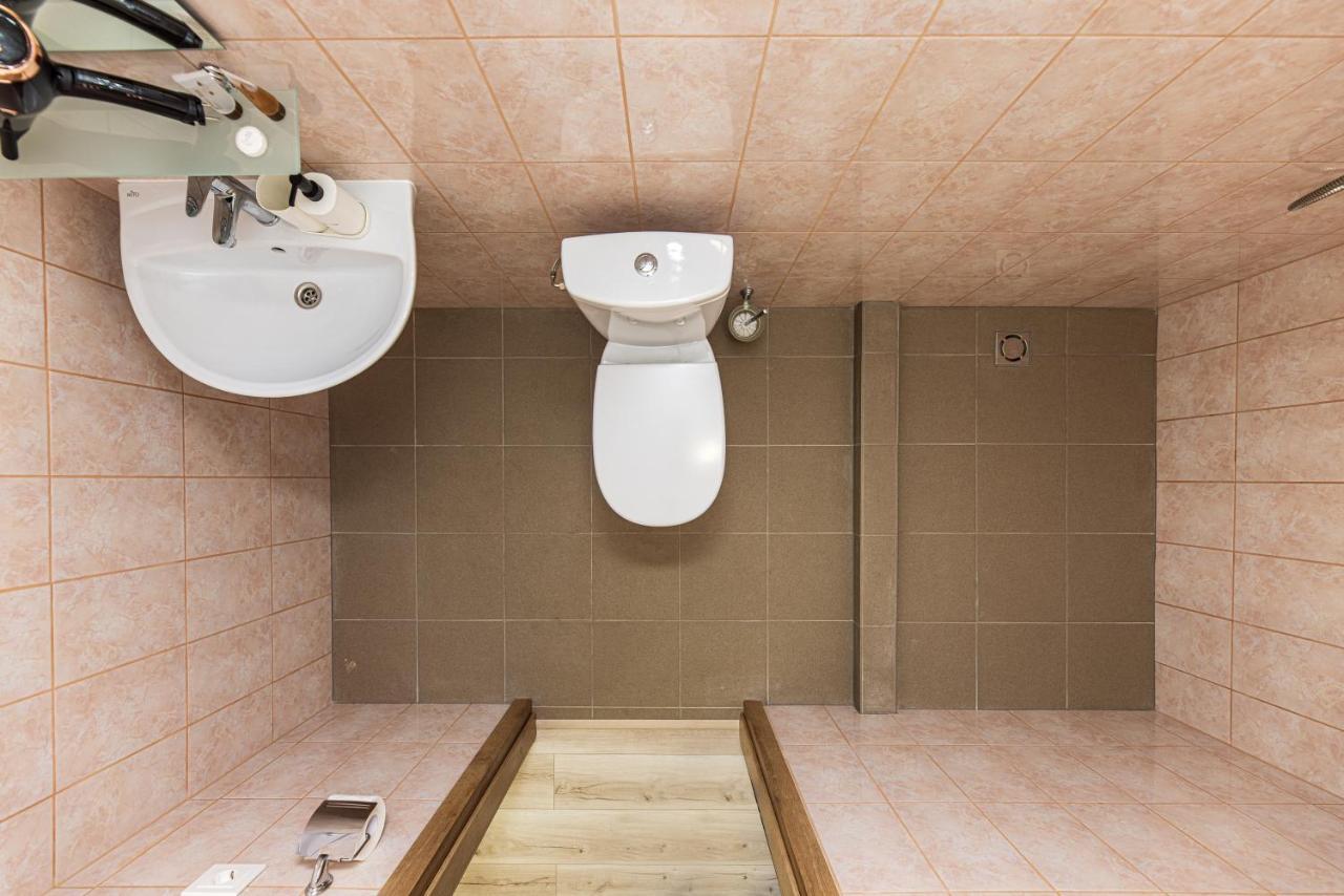 Hotel Sveciu Namai Pajuryje Palanga Esterno foto