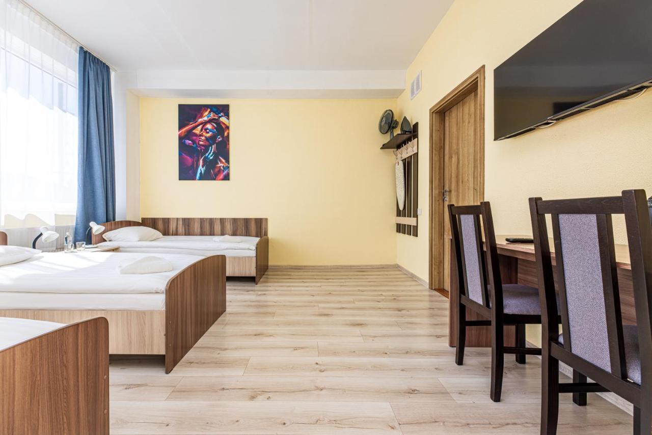 Hotel Sveciu Namai Pajuryje Palanga Esterno foto